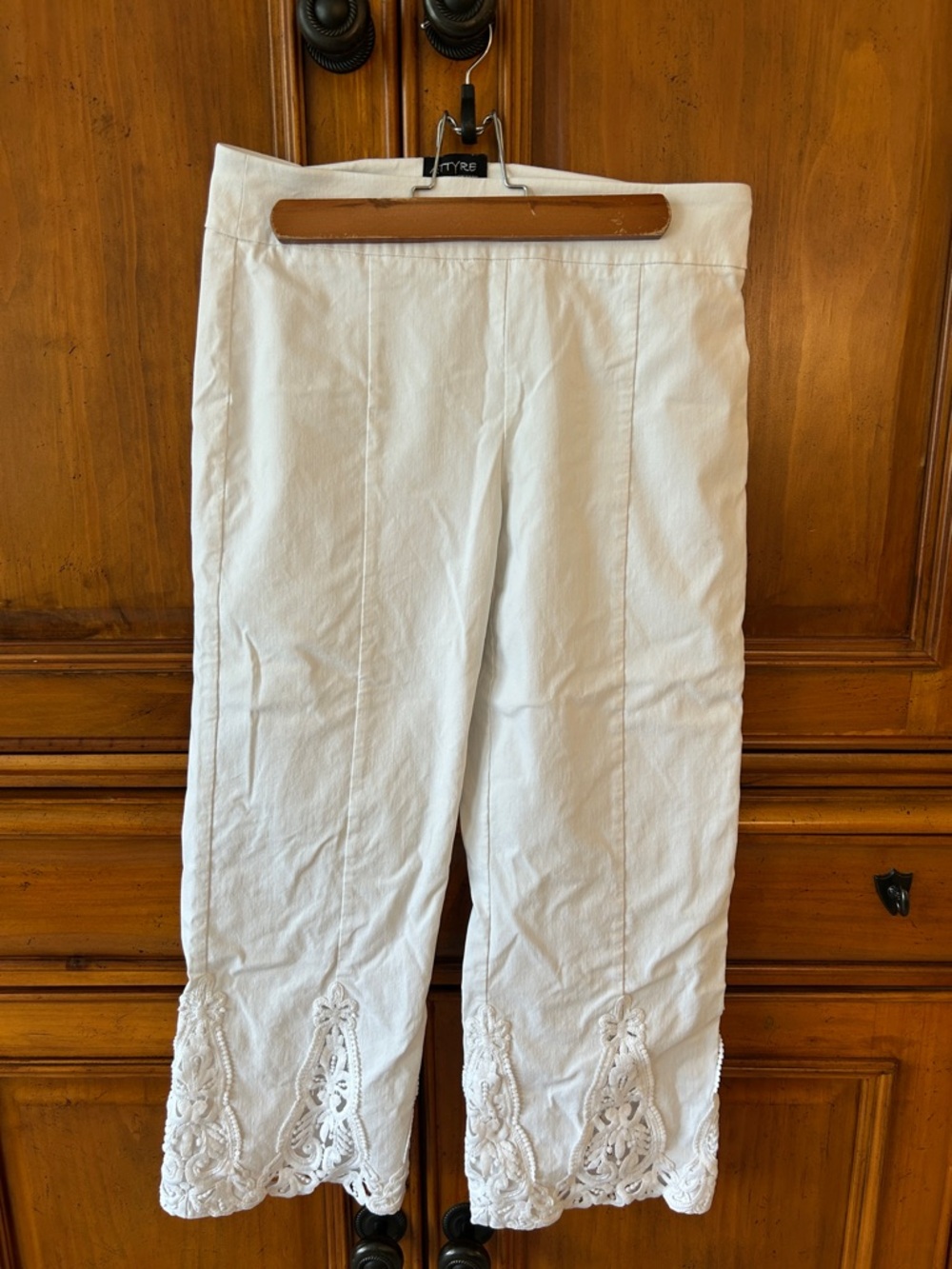 Attyre White Cropped Embroidered Hem Pants